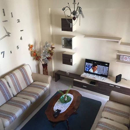 One Apartament Apartment Durres Bagian luar foto